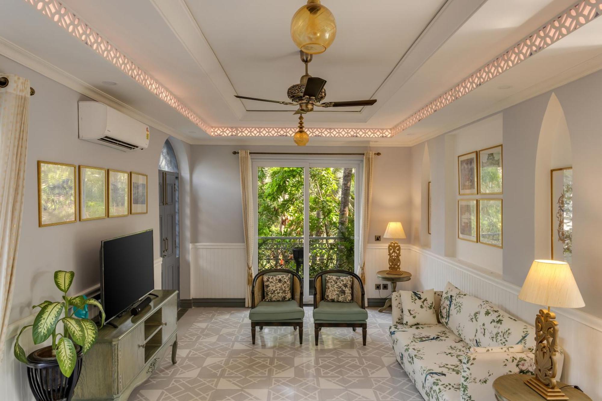 The Hornbill Villa - 3Bhk With Pvt Pool In Saligao Extérieur photo